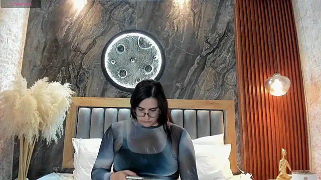 BellaPeers_ webcam