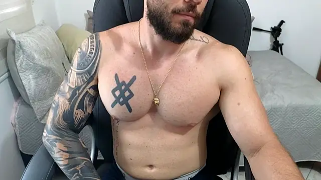 Isaac_Carter webcam