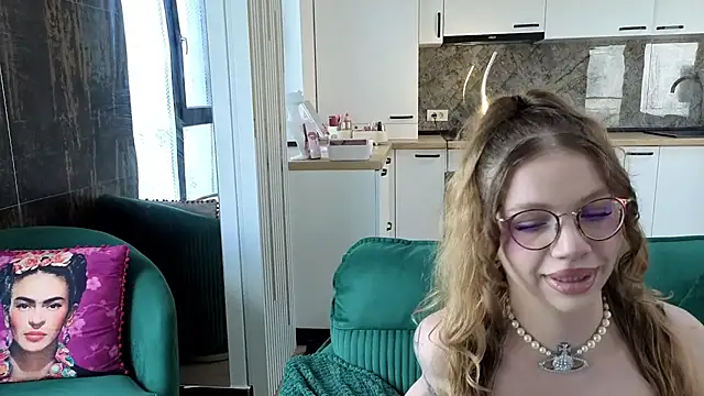 Goddess_Alaska webcam
