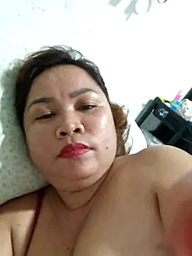 Sweetlorie_83 webcam