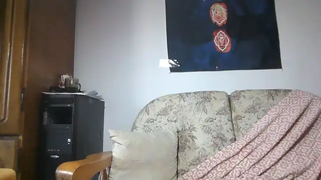 ExquisiteMature webcam