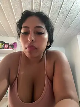 emmyjhonson07 webcam
