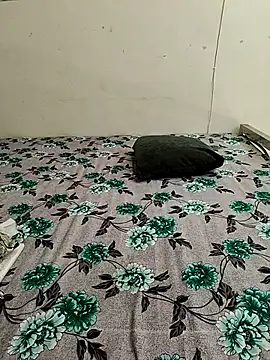 Cute_Kritika webcam