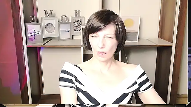 _AngeliaFlow_ webcam
