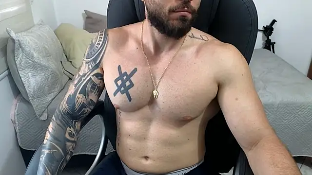 Isaac_Carter webcam