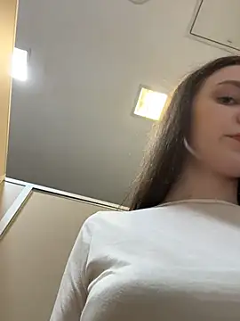 Ttixmila live cam on StripChat