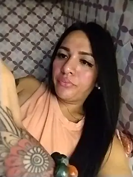 Yourbabyshane webcam