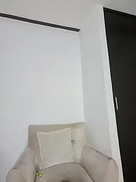Binivyald - Trans webcam sex chat