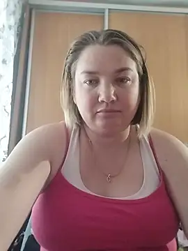 MiyaOlliver live cam on StripChat