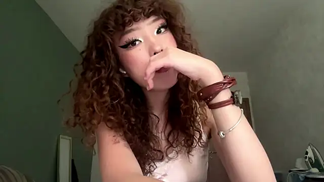nulllltigers - NullllTigers's free webcam - UK Sex Cams