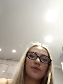 caressyourself webcam