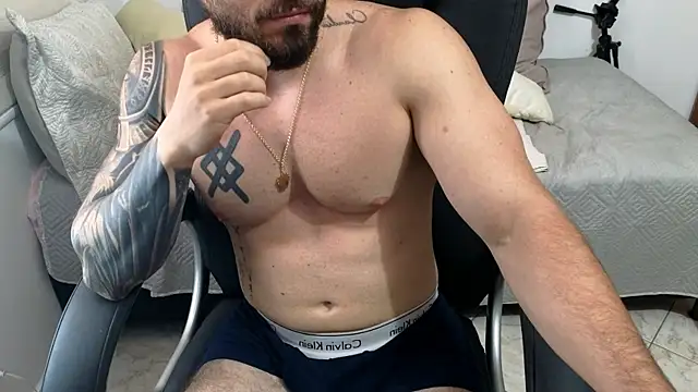Isaac_Carter webcam