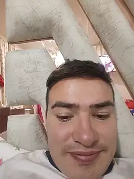 Andy-rtg live cam on StripChat