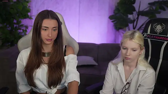 Luna_secretgirl webcam