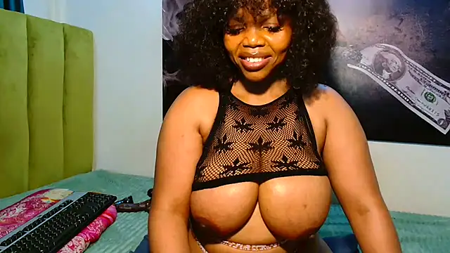 Boujeelicious99 webcam