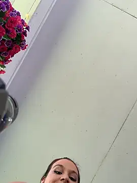 thickfarmtwat webcam