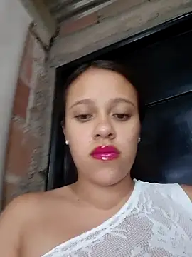 lachiki_plus webcam