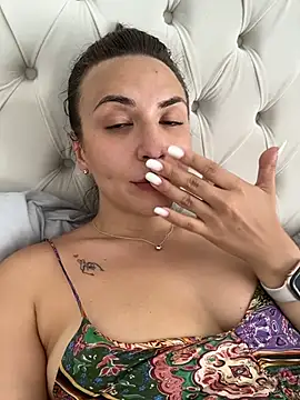 Bunny_Lush webcam