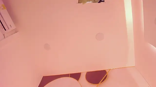 Milly_Skye webcam