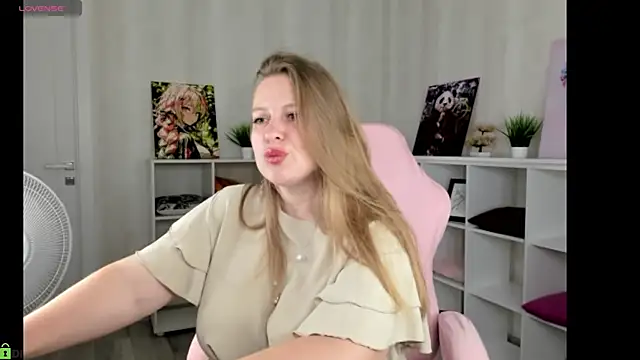 CleoXotie webcam