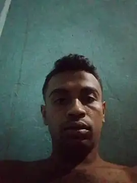 desibullboybd live cam on StripChat