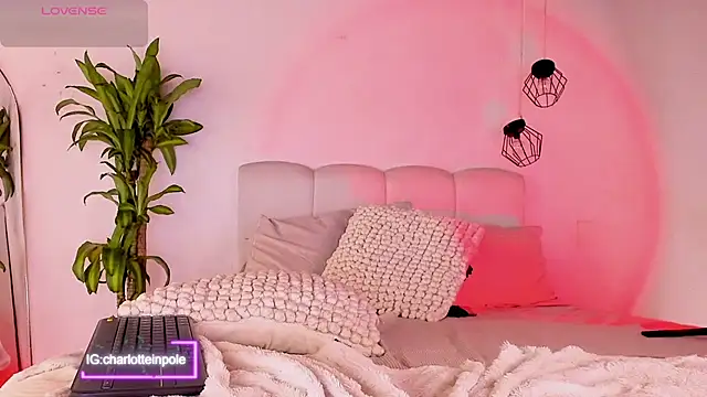 charlotteinpool