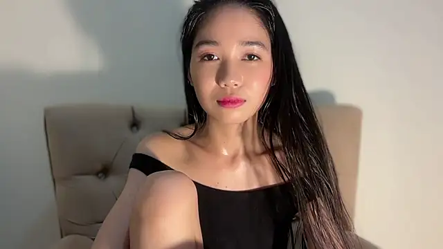 Angelic_bitchy webcam