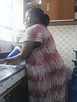 naughtyebonydiva webcam