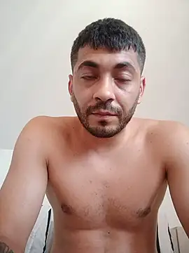 Arthuroo21 webcam