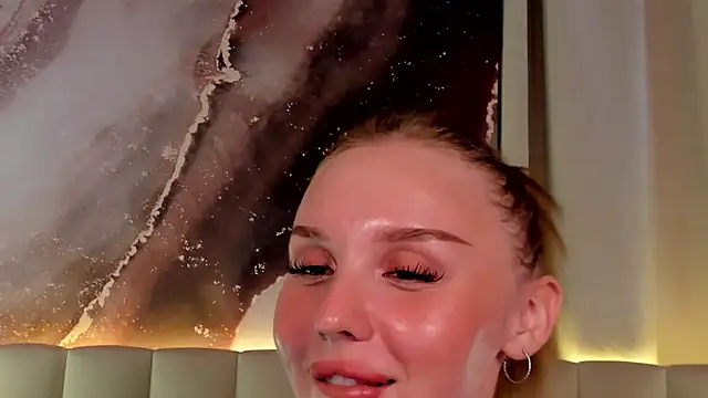 LianaFord webcam