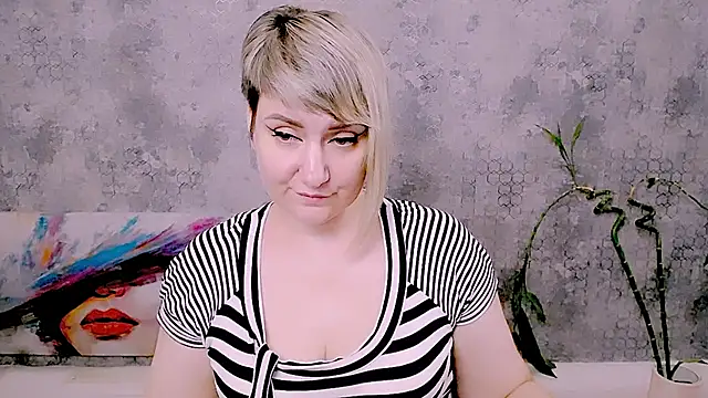 Djullia webcam