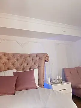 JuicyKendra_ webcam