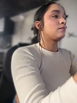 Isabella-Teen webcam