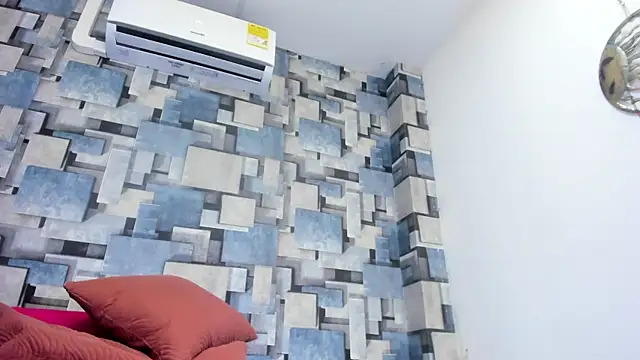 angel_dthroatt webcam