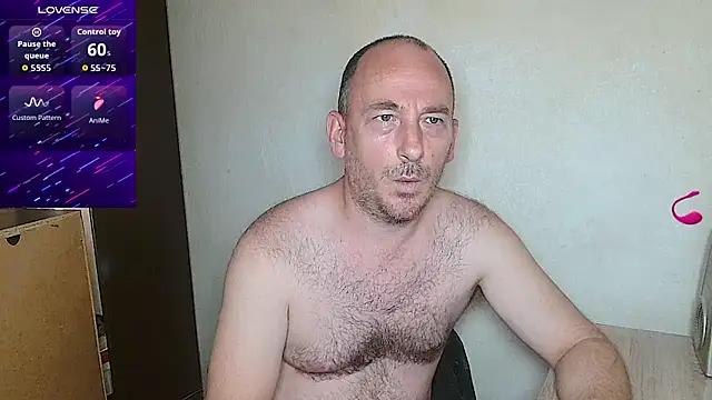 Johan___Barker live cam on StripChat