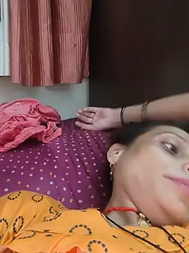 Sexy-Suhani2 live cam on StripChat