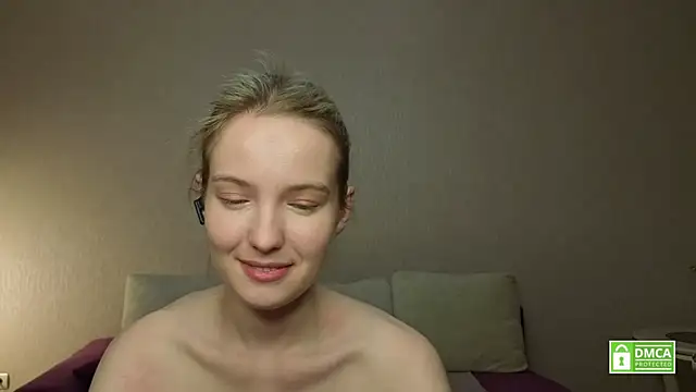 HongTomczak live cam on StripChat