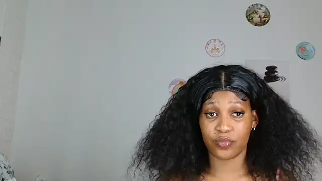 ConnieSmall24 webcam