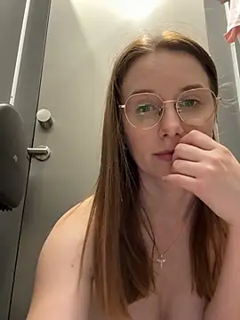FReyja_44 webcam