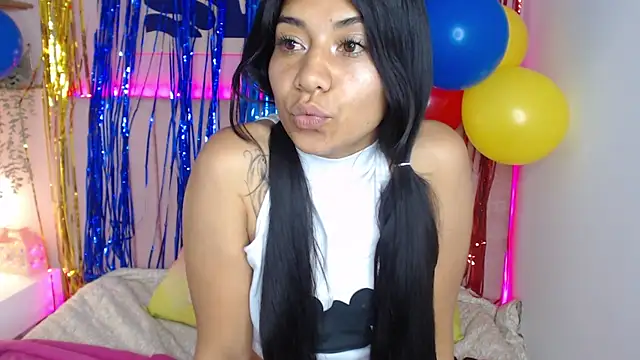 Shamel_Brm live cam on StripChat