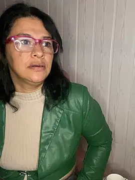 Selin_Sweet9 live cam on StripChat