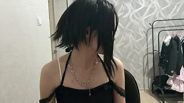 ElizabetGollihue live cam on StripChat