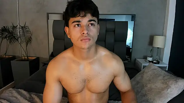Charlie___Musk live cam on StripChat