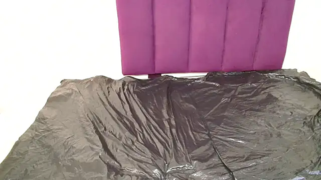 xxebony (F young) - buy a condo