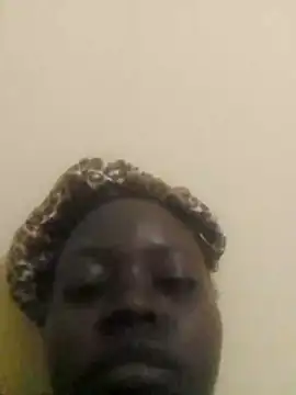 Rhakhell live cam on StripChat