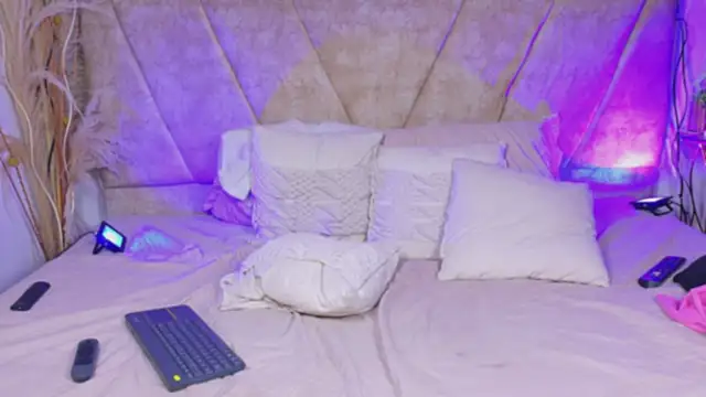 victoria_withmore webcam