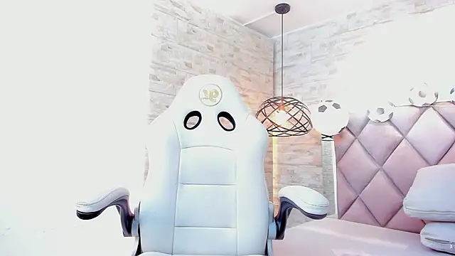 kath_mayers webcam