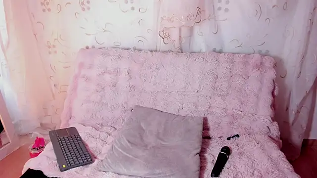 KuraiBi webcam