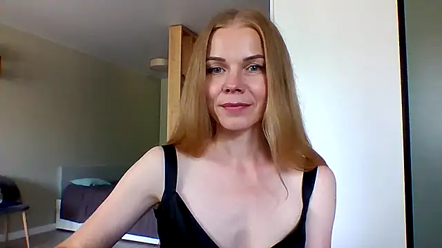 Tina5394 live cam on StripChat