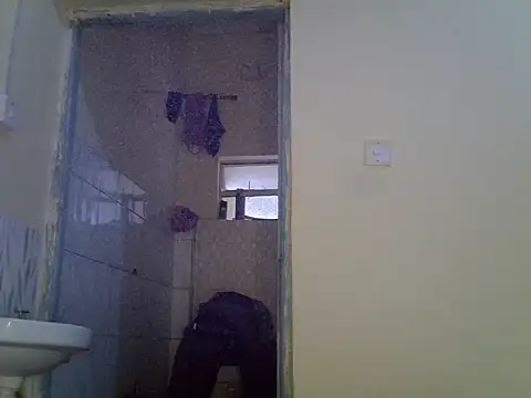 GoldenEbony1 webcam